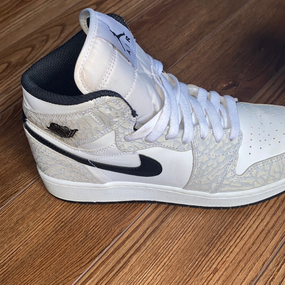 Air Jordan 1 Retro High Premium GS White Black